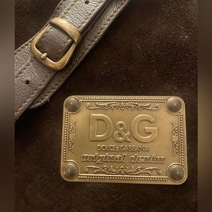 D&G Over the shoulder chocolate suede purse